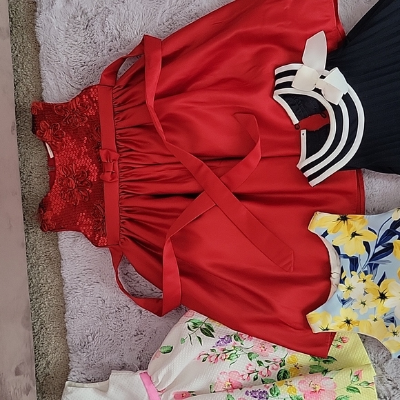 Excellent condition toddler dresses and shoes - Picture 2 of 9